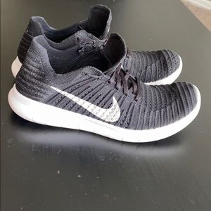 Nike Free Run Flynit